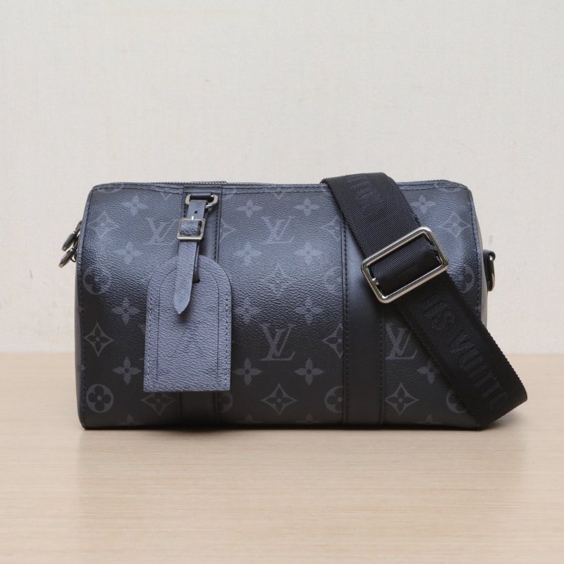 LOUIS VUITTON KEEPALLCity拼黑色牛皮/PVC晶片City牛皮拼PVC肩背包-1