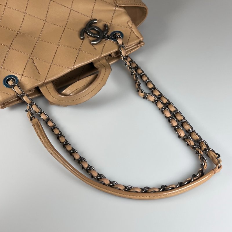 CHANEL 粗菱格紋小托特包 膚色21開-12