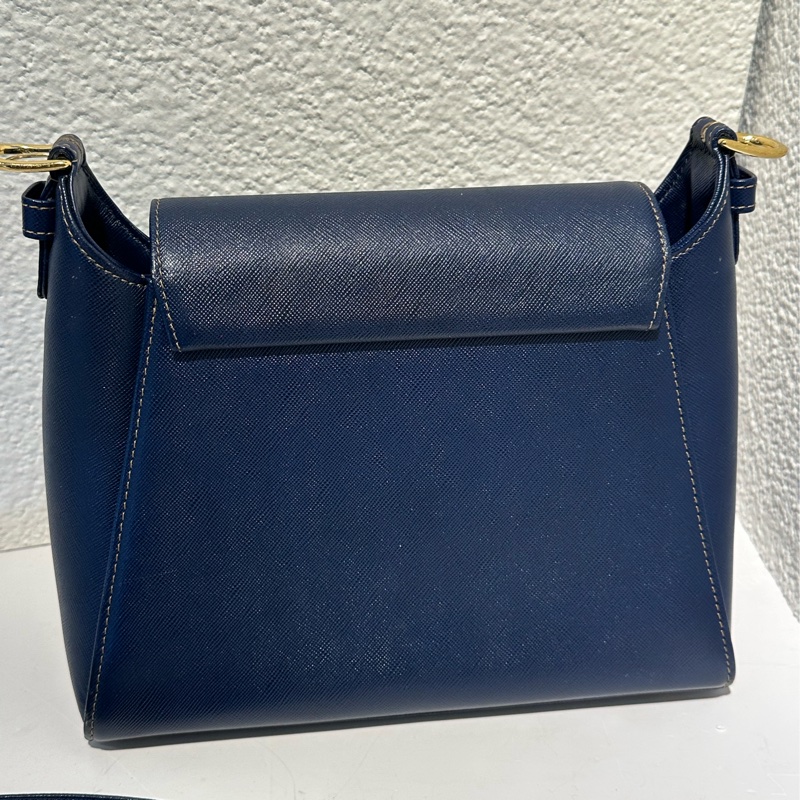 Valentino Garavani bag-8