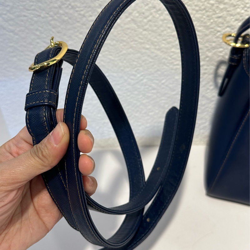 Valentino Garavani bag-19