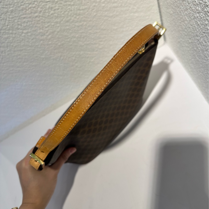 Celine vintage餃子包飯盒包-12