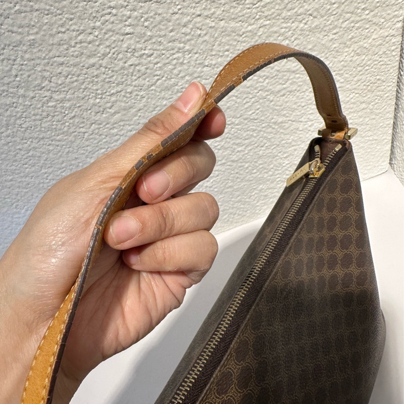 Celine vintage餃子包飯盒包-13