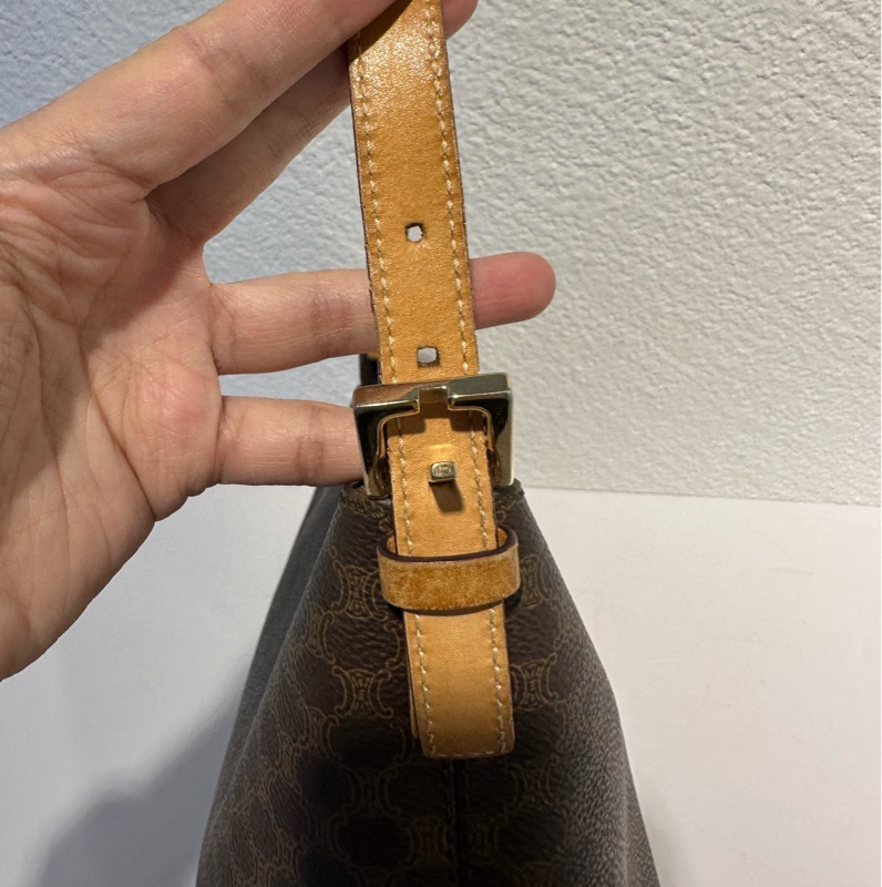 Celine vintage餃子包飯盒包-15