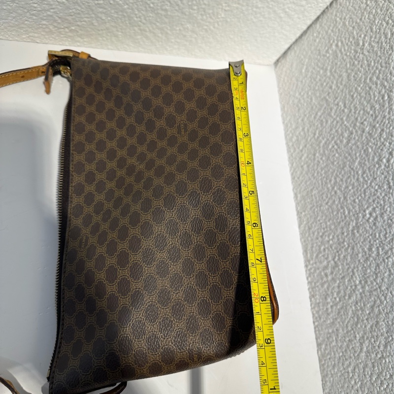 Celine vintage餃子包飯盒包-25