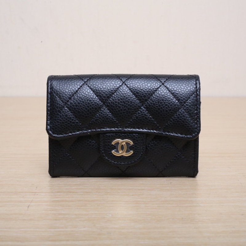 CHANEL CF短款口蓋錢包無後拉鏈11.5黑色荔枝牛皮鐳射標金扣肩背包-0