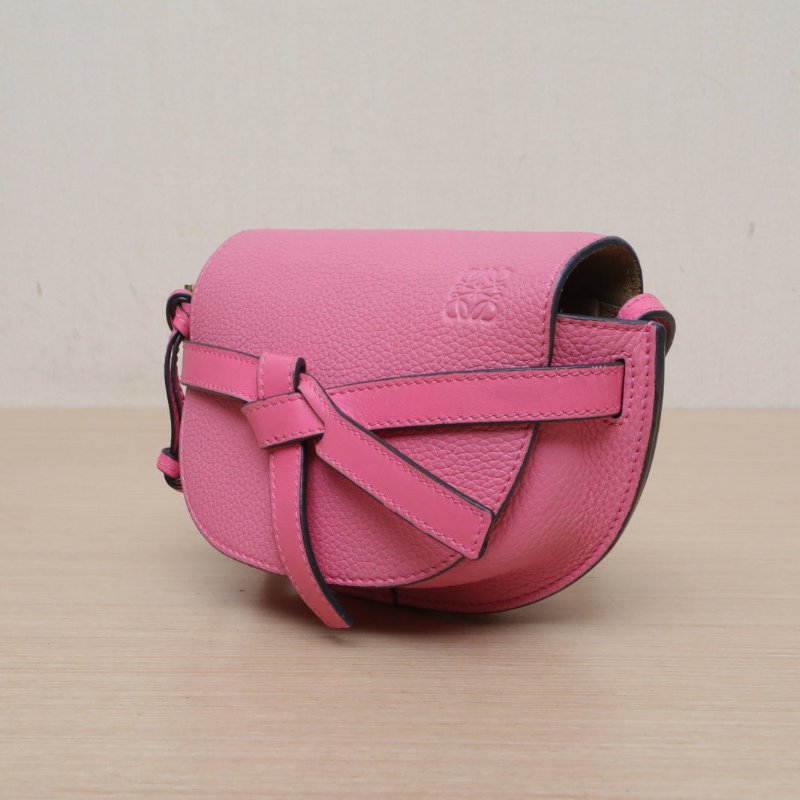 LOEWE Gate馬鞍斜跨包MINI玫紅牛皮肩背包-2