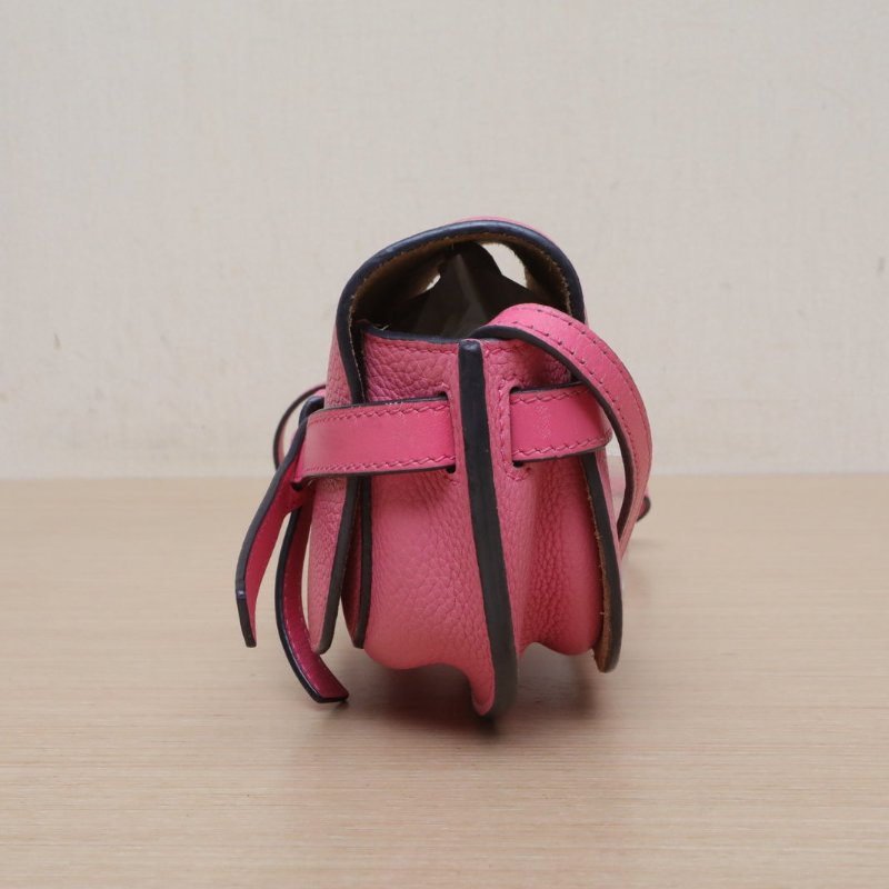 LOEWE Gate馬鞍斜跨包MINI玫紅牛皮肩背包-3