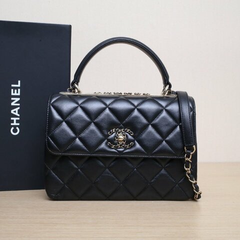 CHANEL TrendyCC手提風琴包小號25黑色羊皮晶片開金扣肩背包