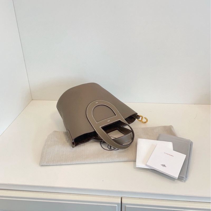 【99新閒置🆕】Hermes in the loop 18 大象灰🐘金扣豬鼻子菜籃子 W刻手提包 單肩包-4