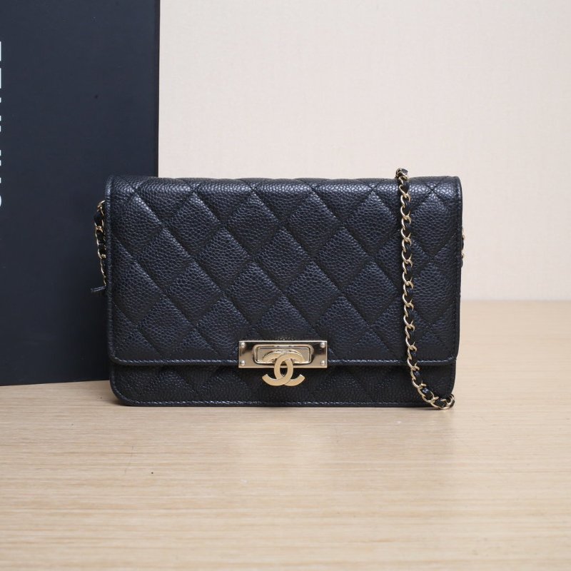 CHANEL CF雙C金屬搭扣WOC黑色荔枝牛皮25開金扣肩背包-0