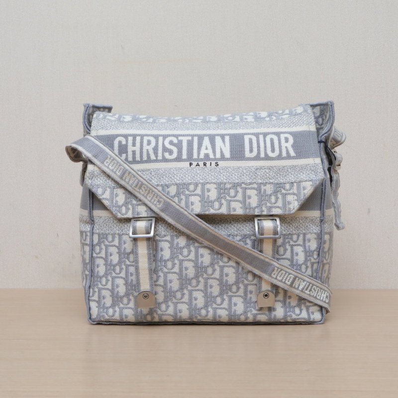 DIOR Diorcamp郵差信使包中號29灰色帆布銀扣2020Oblique印花肩背包-1