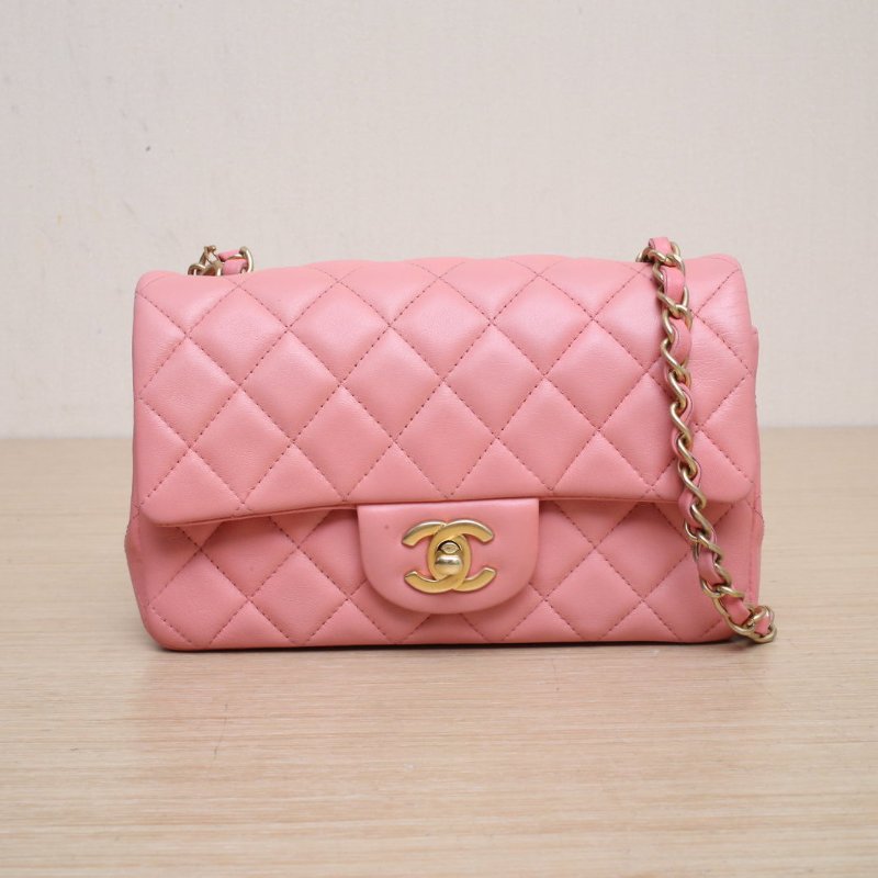 CHANEL CF口蓋包大Mini20粉色羊皮27開金扣肩背包-1