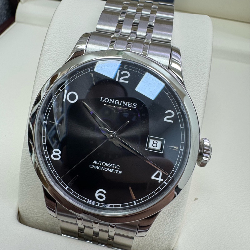 彭于晏著用款 浪琴錶 開創者 record 瑞士機械錶-0