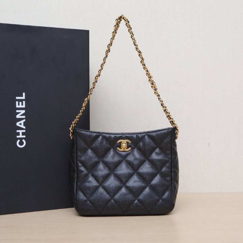 CHANEL 22春夏菱格紋金扣字母logo皮穿鏈HOBO流浪包小號黑色荔枝牛皮晶片開金扣肩背包-0