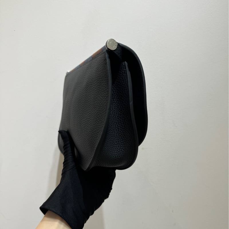 【99❤️】Hermes Sac Saut 25 黑色銀扣 tc皮 D刻  斜挎包單肩包-5