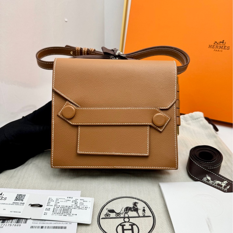 【閒置未使用全套🤎】Hermes twins金棕色 evercolor皮 D刻  斜挎包 單肩包-0