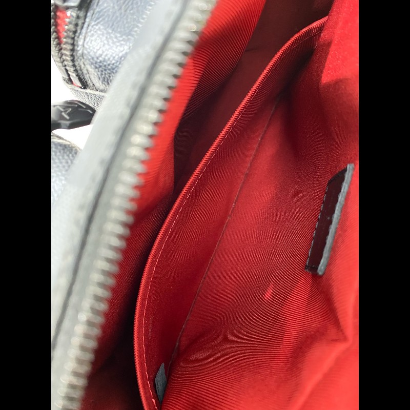 LV Utility黑色棋盤格郵差包斜背包-14