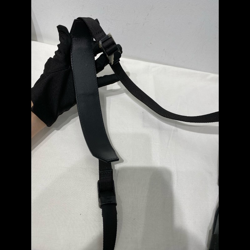 LV Utility黑色棋盤格郵差包斜背包-15