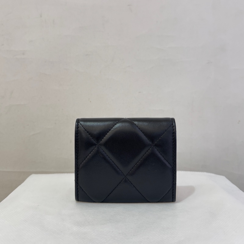 Chanel19系列黑金雙層卡包-1