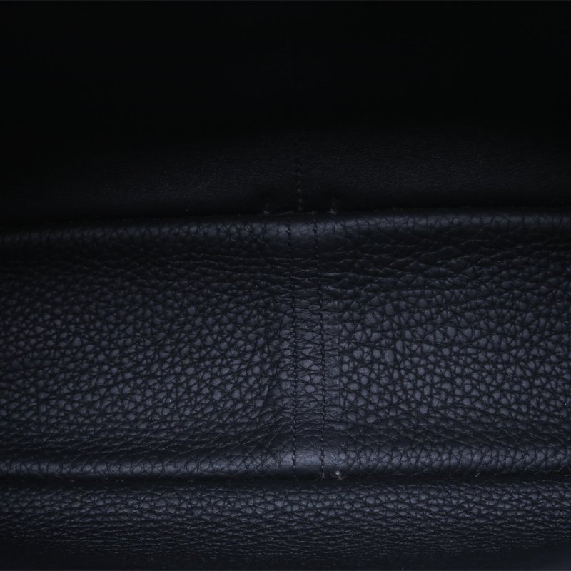 HERMES Halzan3189黑色TC皮D刻金扣肩背包-3