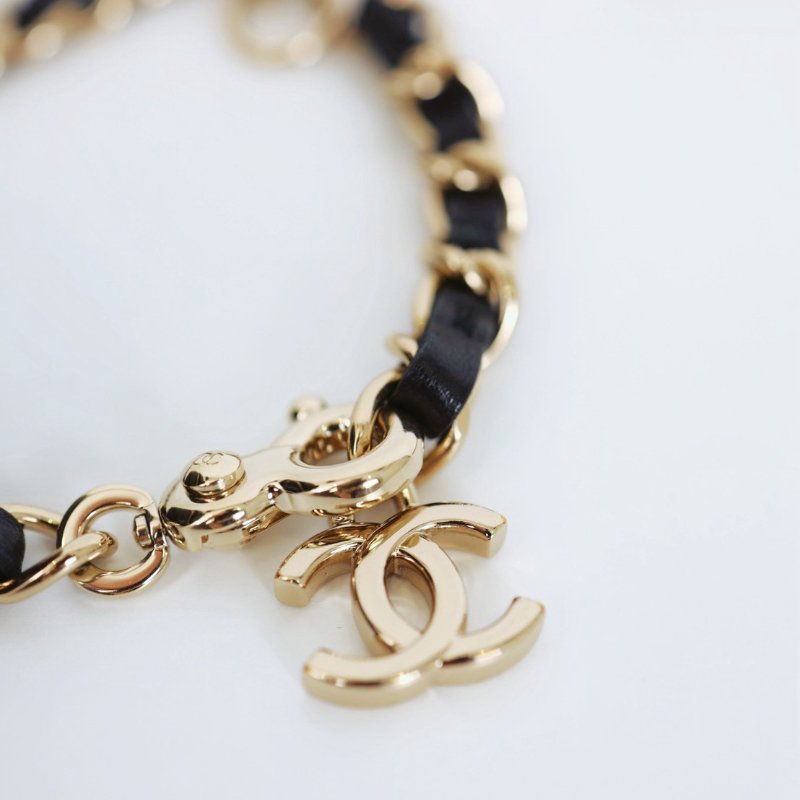 二手Chanel 愛心腰包-9