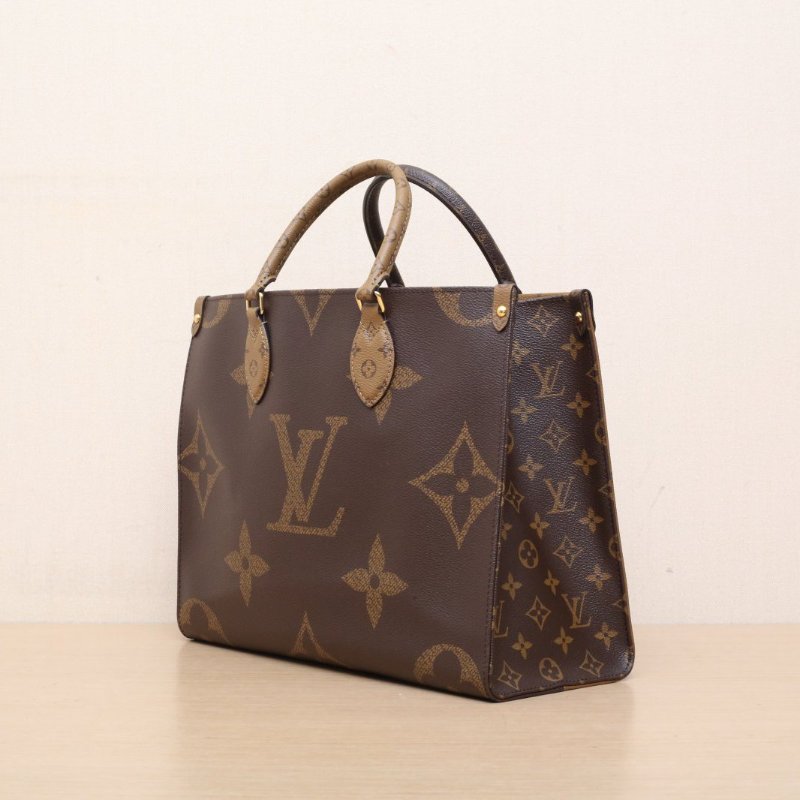 LOUIS VUITTON Onthego中號35老花PVC晶片肩背包-4