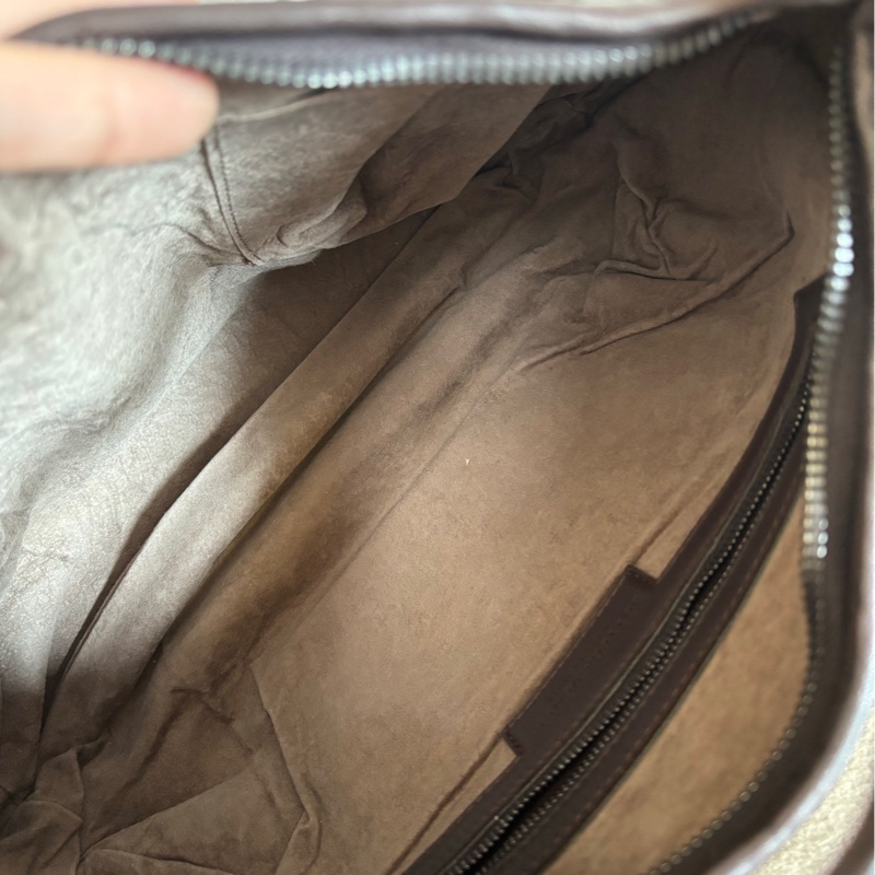 🤎bv 烏木色深棕色小號和尚包 手提包 單肩包-4