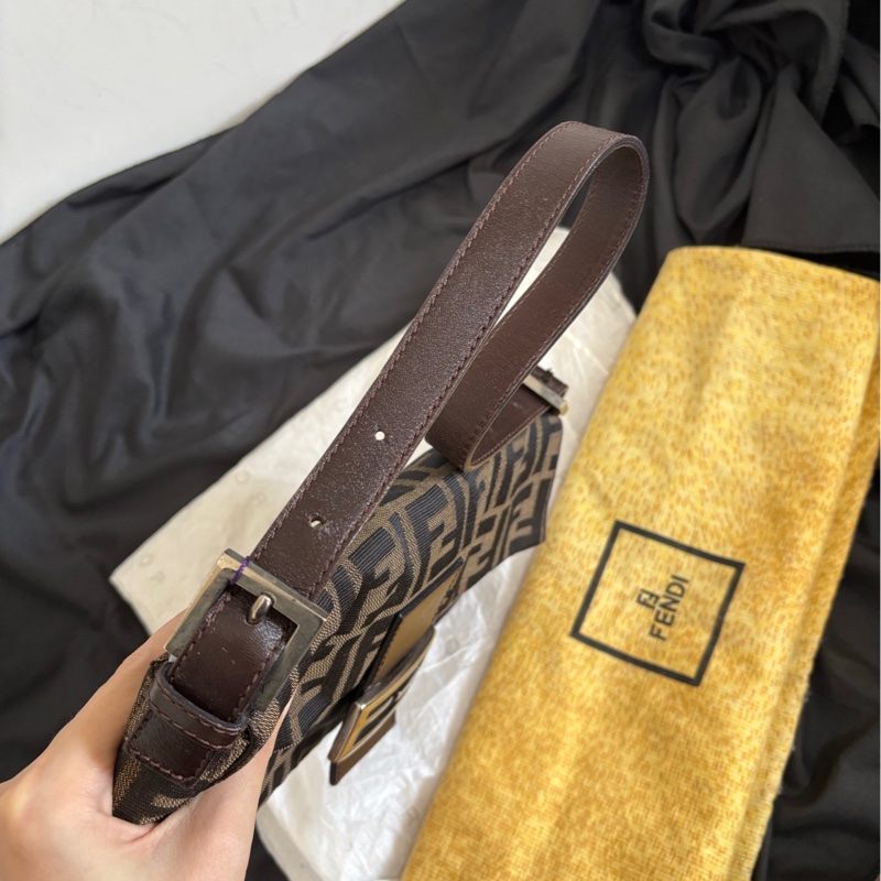🤎fendi 老花小法棍手提包 單肩包-4