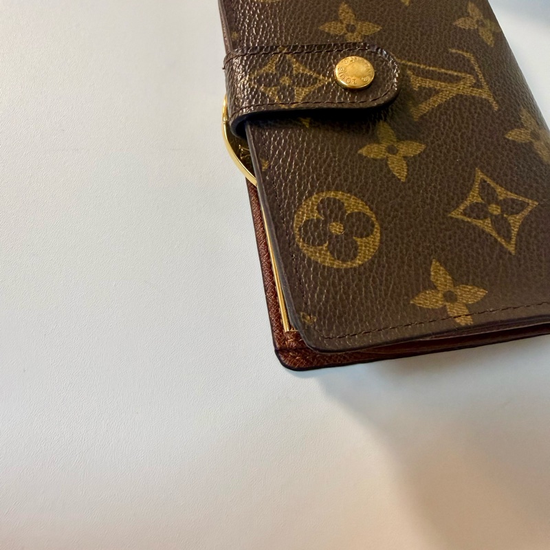 ✔️LV Louis Vuitton 路易威登 Monogram M61674 蝴蝶釦中夾-5