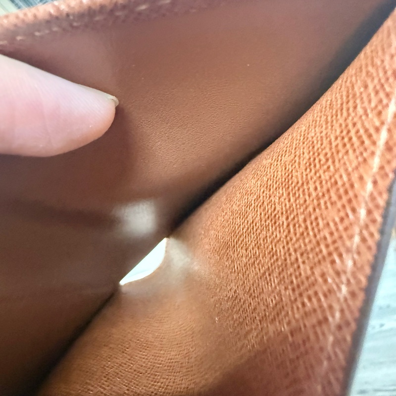 ✔️LV Louis Vuitton 路易威登 Monogram M61674 蝴蝶釦中夾-17