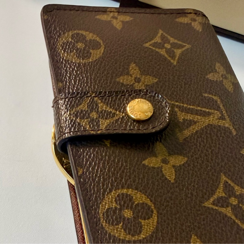 ✔️LV Louis Vuitton 路易威登 Monogram M61674 蝴蝶釦中夾-28