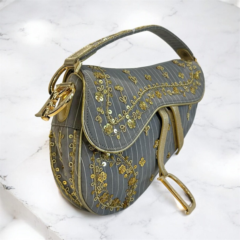 DIOR限量亮片刺繡馬鞍包 灰金-1