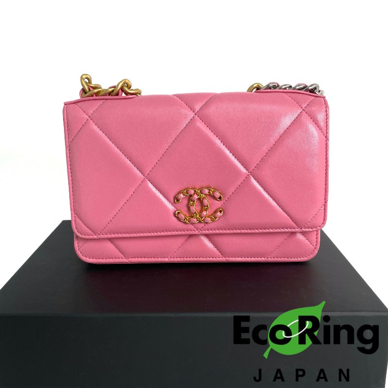 △ Chanel 香奈兒 19 Pink Lambskin Gold And Silver Tone Metal, Ruthenium-Finish Metal Wallet On Chain No.31 19粉紅色小羊皮金色銀色金屬鍍釕金屬鎖鏈銀包No.31 - 257022475-0