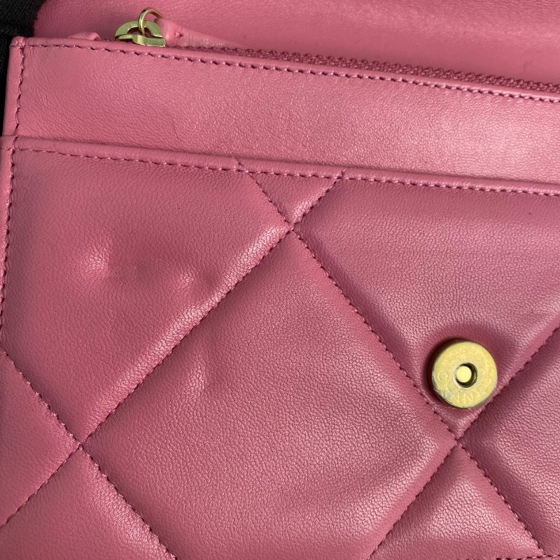 △ Chanel 香奈兒 19 Pink Lambskin Gold And Silver Tone Metal, Ruthenium-Finish Metal Wallet On Chain No.31 19粉紅色小羊皮金色銀色金屬鍍釕金屬鎖鏈銀包No.31 - 257022475-15