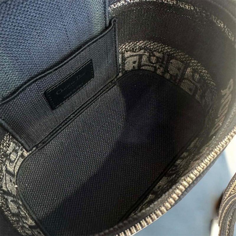 DIOR 刺繡小款手提化妝斜背包-4