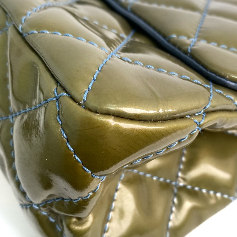 △ Chanel 香奈兒 2.55 Navy Enamel Silver Tone Metal Classic Double Flap Chain Shoulder Bag A37590 No.15 2.55深藍色漆皮銀色金屬鎖鏈肩背袋No.15 - 257022425-7