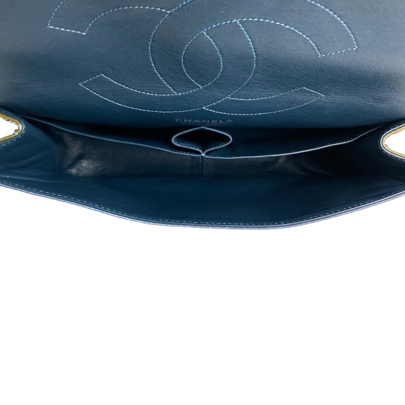 △ Chanel 香奈兒 2.55 Navy Enamel Silver Tone Metal Classic Double Flap Chain Shoulder Bag A37590 No.15 2.55深藍色漆皮銀色金屬鎖鏈肩背袋No.15 - 257022425-21