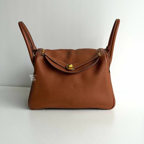 Hermès Lindy 30 金棕金釦