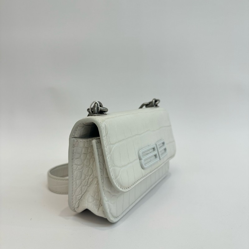 Balenciaga/巴黎世家Gossip白色雙B鱷魚壓紋小牛皮相機包斜挎單肩包-3