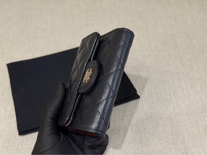 Chanel 黑荔枝紋金釦短夾 閒置新/芯片-2