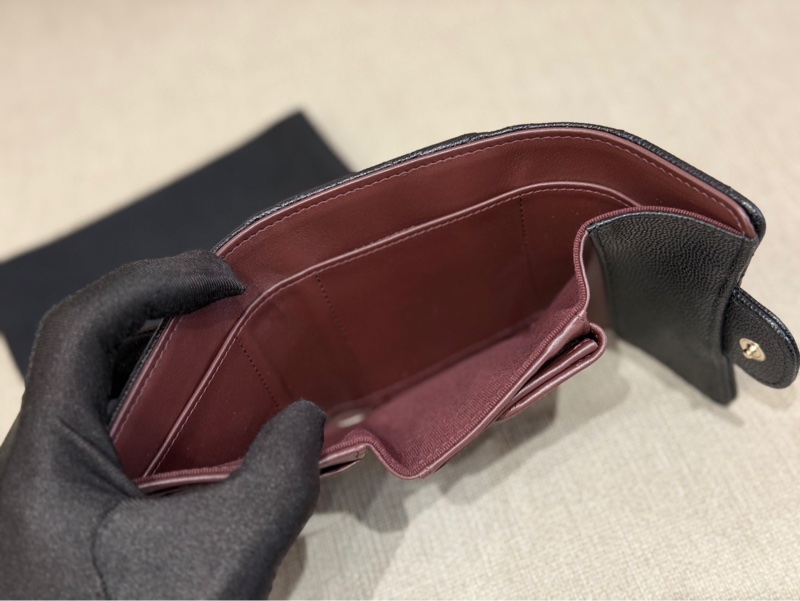 Chanel 黑荔枝紋金釦短夾 閒置新/芯片-5