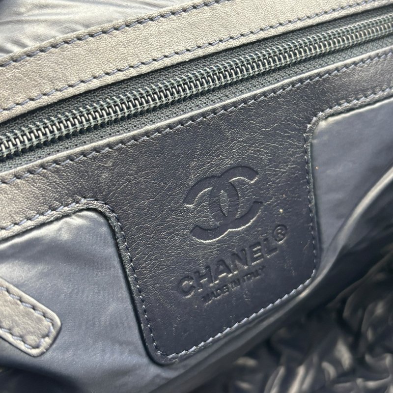 【美收精品】CHANEL 黑綠色尼龍肩背包 B-981【隔月月中將轉賣至日本 上架期限30天】-10