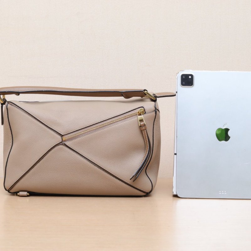 Puzzle 29 幾何包 中 灰色 皮革C-1