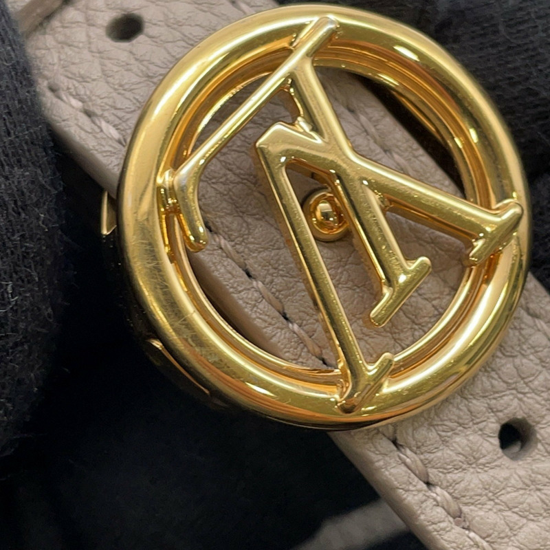 路易威登 Pont Neuf Soft PM 小牛皮肩背包-11