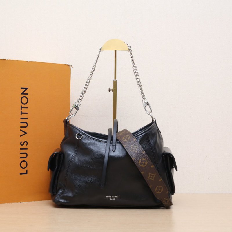 LOUIS VUITTON CARRYALLCargo小號33.5黑色羊皮銀扣晶片肩背包-0