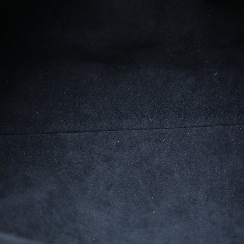 LOUIS VUITTON CARRYALLCargo小號33.5黑色羊皮銀扣晶片肩背包-3