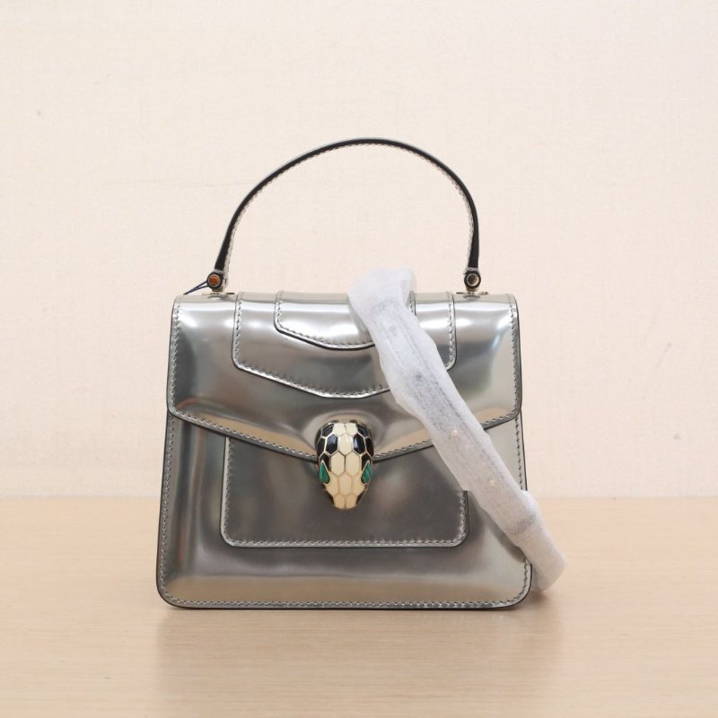 BVLGARI SerpentiForever風琴蛇頭包小號手柄18銀色牛皮肩背包-1