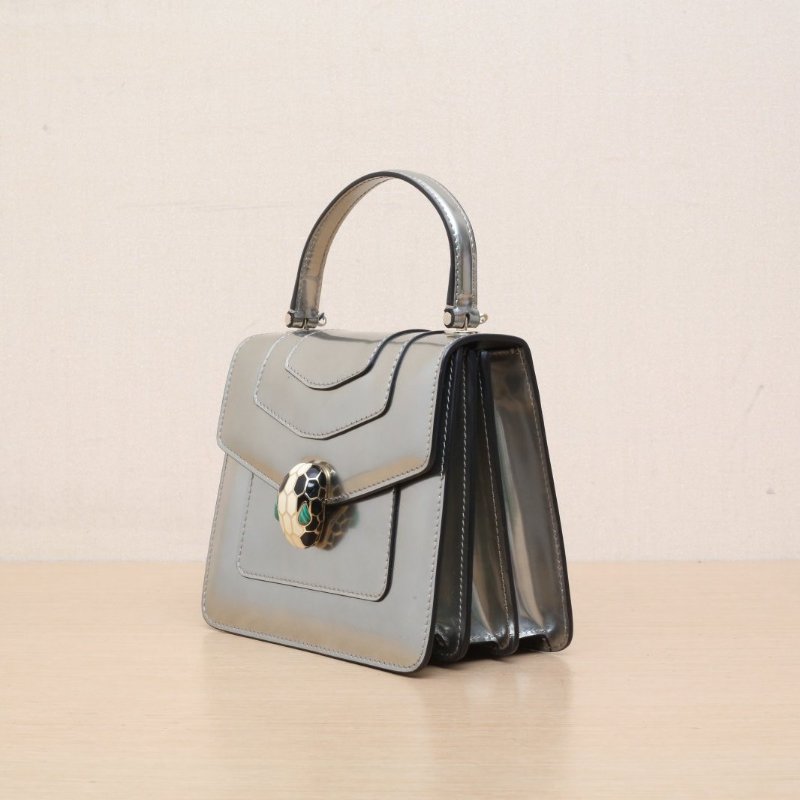 BVLGARI SerpentiForever風琴蛇頭包小號手柄18銀色牛皮肩背包-4