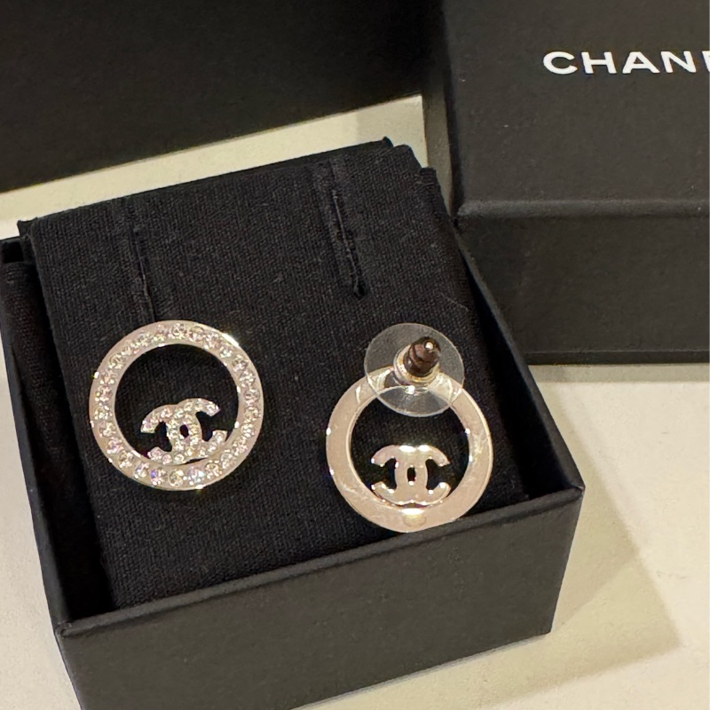 Chanel 滿鑽耳環-2