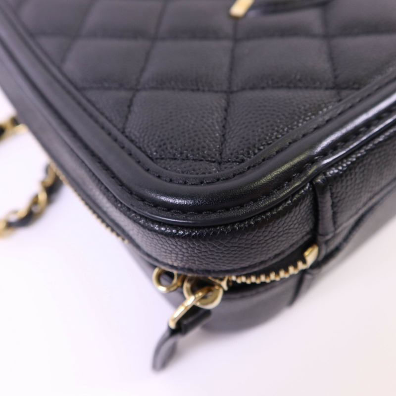 CHANEL 牛皮皮革Vanity Case Bag金扣手挽肩背兩用袋-11